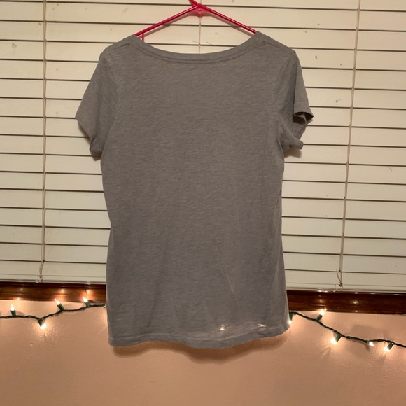 Columbia t-shirt!!! - Picture 2 of 3